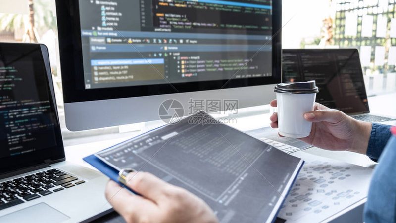 深圳移动App外包：为什么很多项目败在“需求翻译”环节